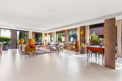 Espectacular casa en entorn exclusiu -10