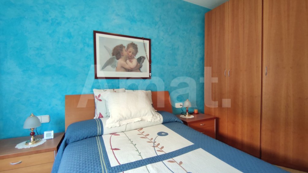 Casa de poble amb garatge, al centre -19