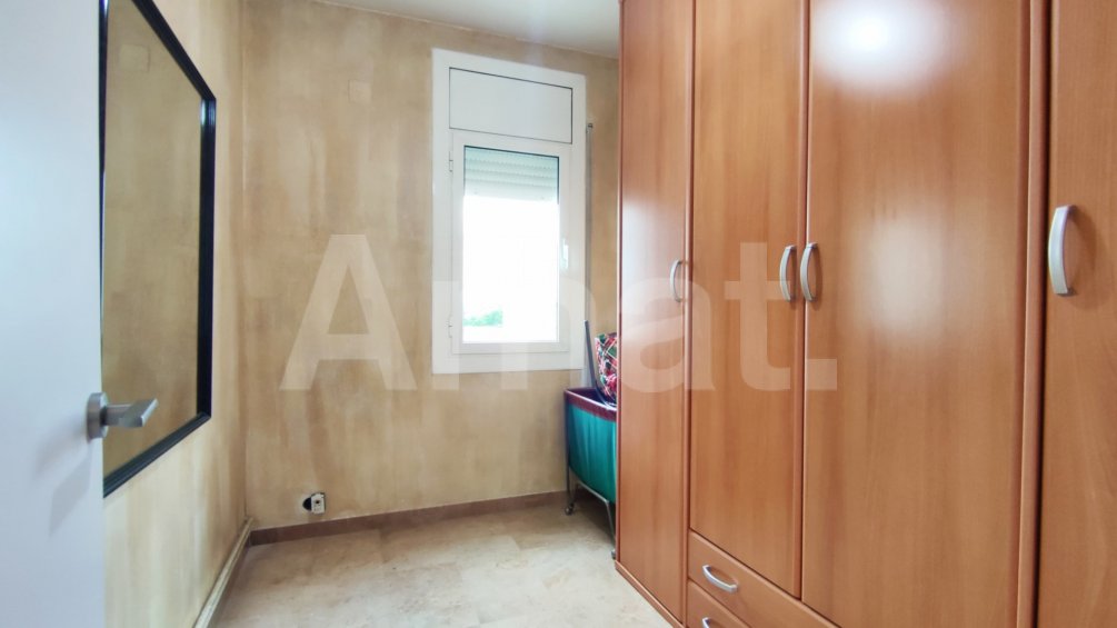 Casa de poble amb garatge, al centre -34