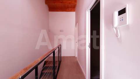 4-bedroom town house, in the center -12