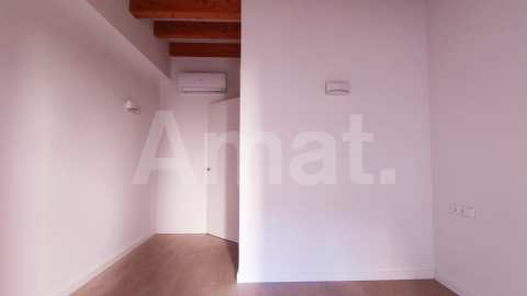 4-bedroom town house, in the center -31