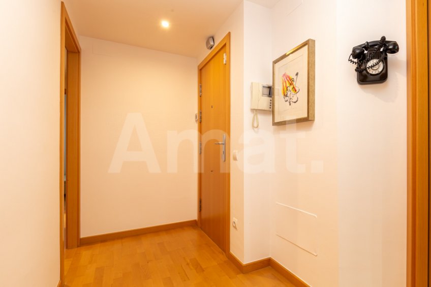 Moblada planta baixa amb gran terrassa, a prop del Walden -23