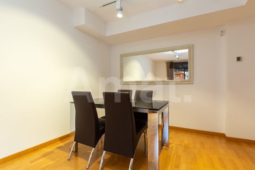 Moblada planta baixa amb gran terrassa, a prop del Walden -4