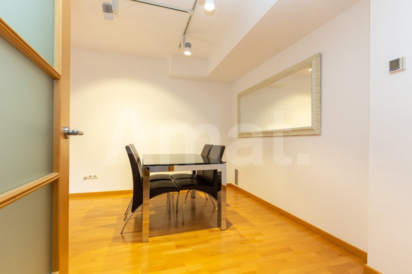 Moblada planta baixa amb gran terrassa, a prop del Walden -5