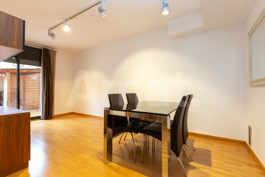 Moblada planta baixa amb gran terrassa, a prop del Walden -6