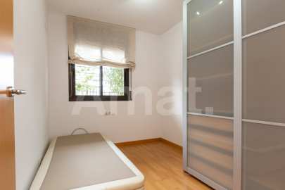 Moblada planta baixa amb gran terrassa, a prop del Walden -17