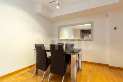 Moblada planta baixa amb gran terrassa, a prop del Walden -4