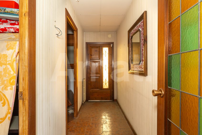 Piso para rehabilitar, al lado de la Biblioteca -5