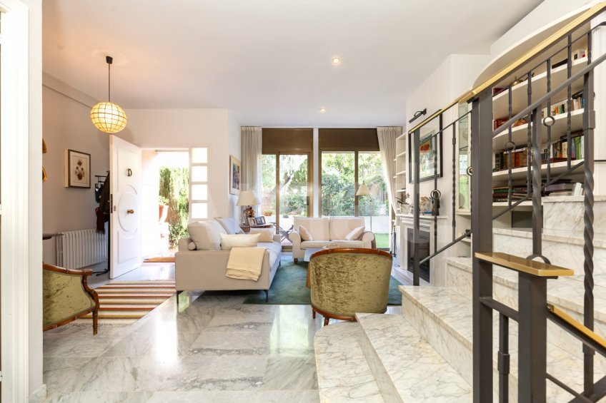 Casa con Jardín -20