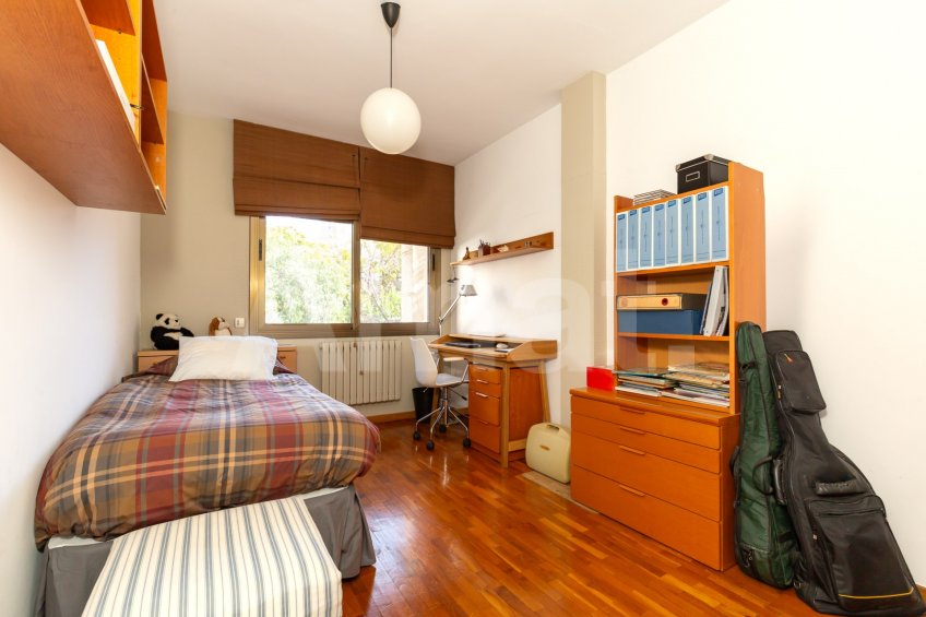 Casa con Jardín -35