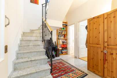 Casa con Jardín -47