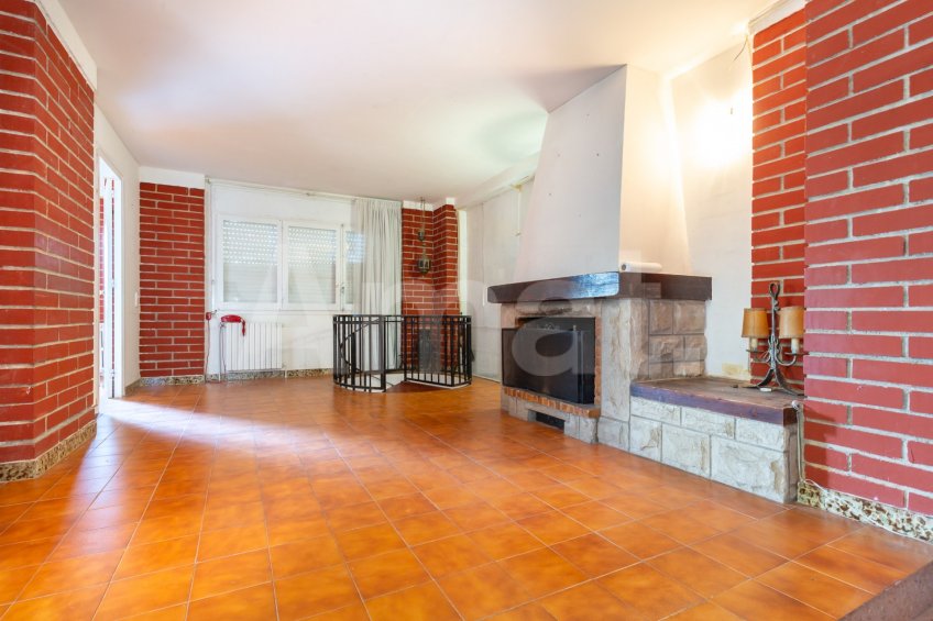 OPORTUNITAT ÚNICA A VALLIRANA -26