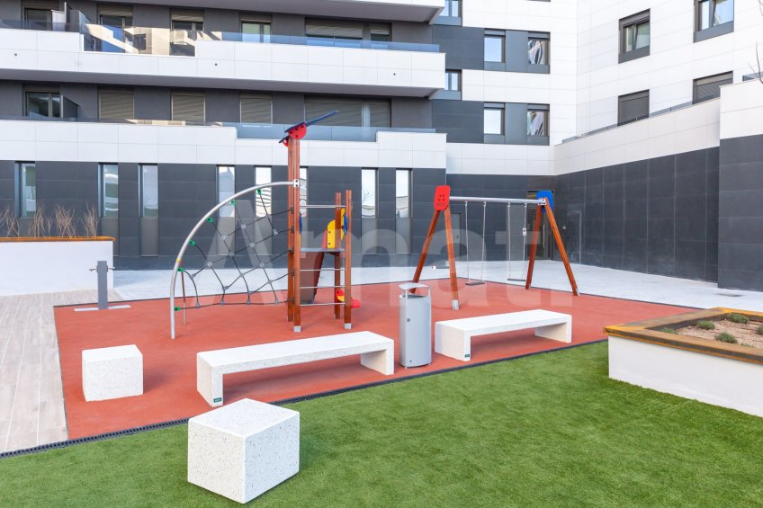 3-bedroom brand new flat with pool and views, in Montesa -36