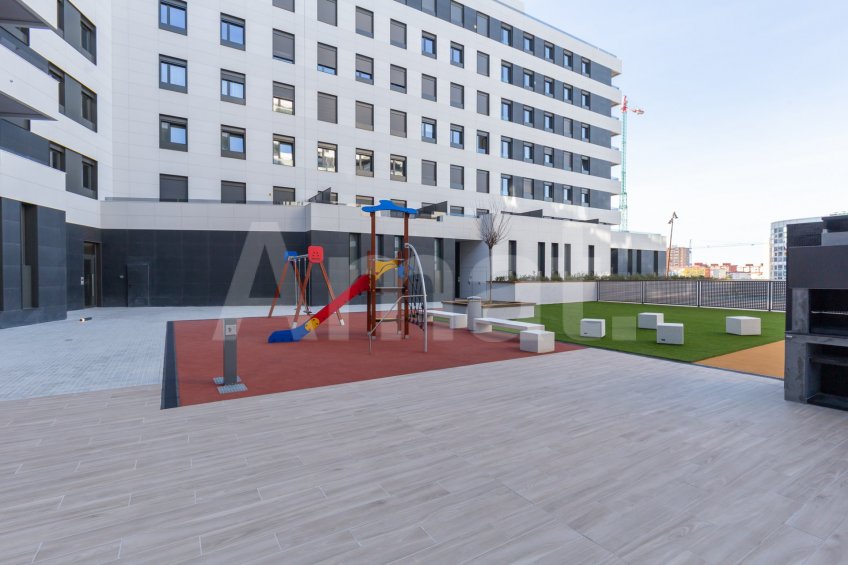 3-bedroom brand new flat with pool and views, in Montesa -37