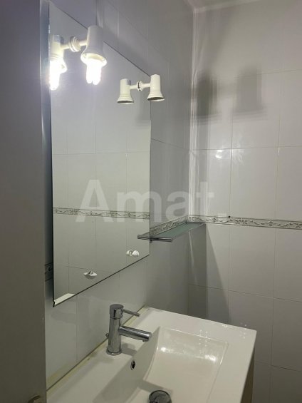 Piso en el centro de 3 habitaciones -11