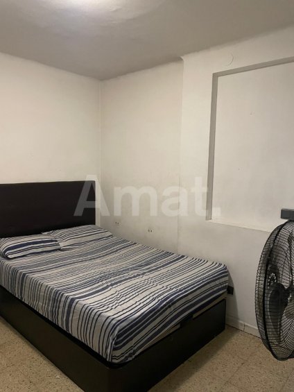 Piso en el centro de 3 habitaciones -12