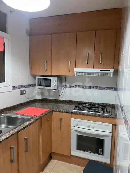 Piso en el centro de 3 habitaciones -2