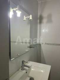 Piso en el centro de 3 habitaciones -11