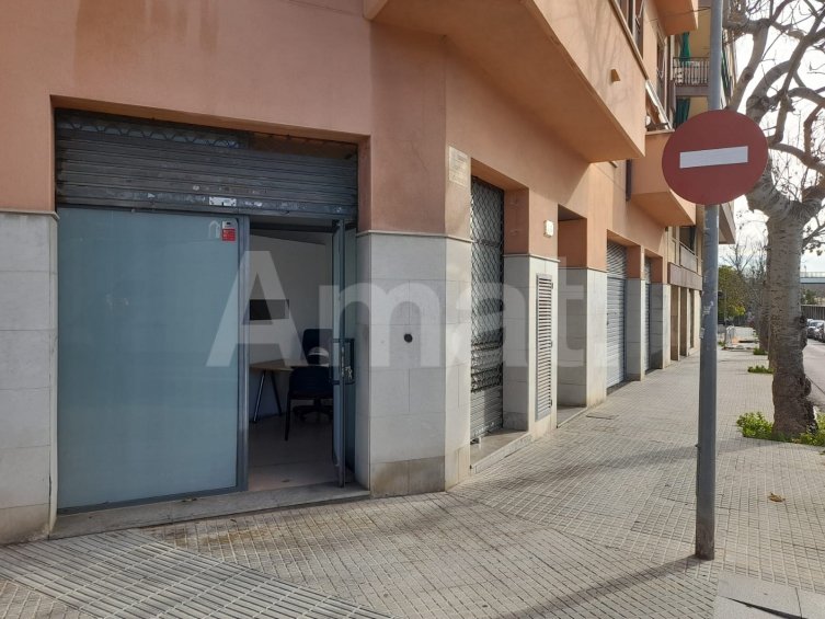 local con mucho potencial -11