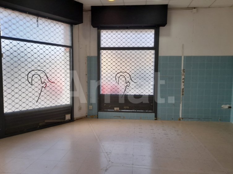 local con mucho potencial -5