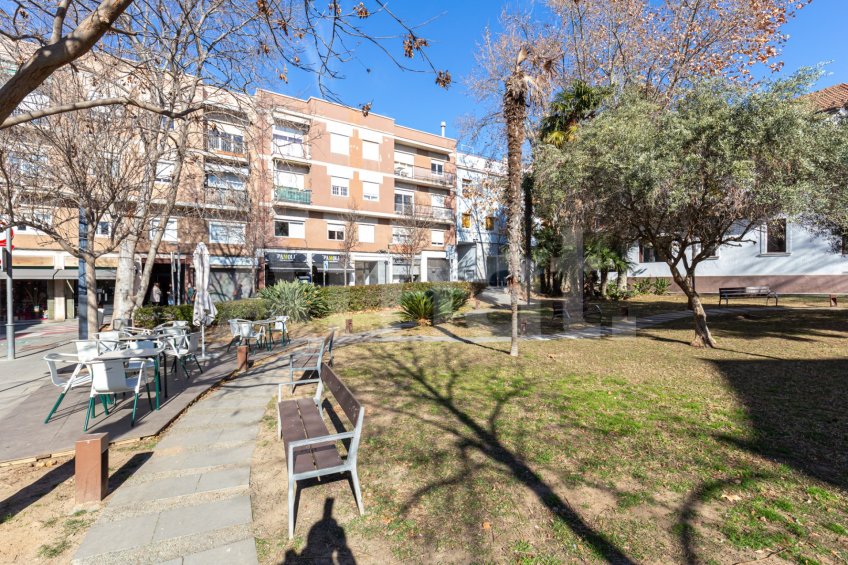 Parking space for sale in the centre