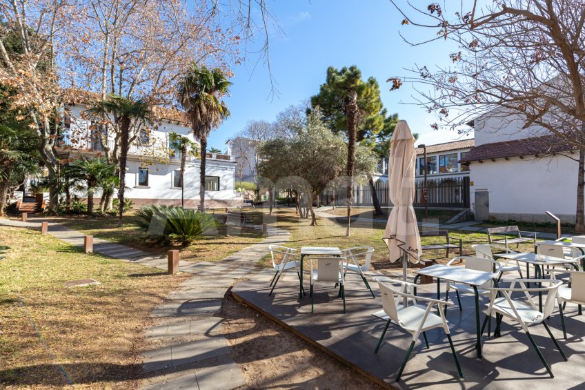 Parking space for sale in the centre -7