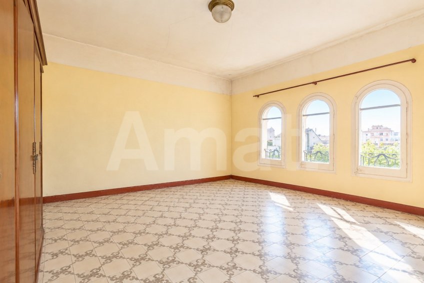 Elegant Historic House with Private Garden in the Centre of Vilassar de Mar -15