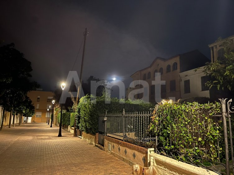 Elegant casa històrica amb jardí privat al centre -26