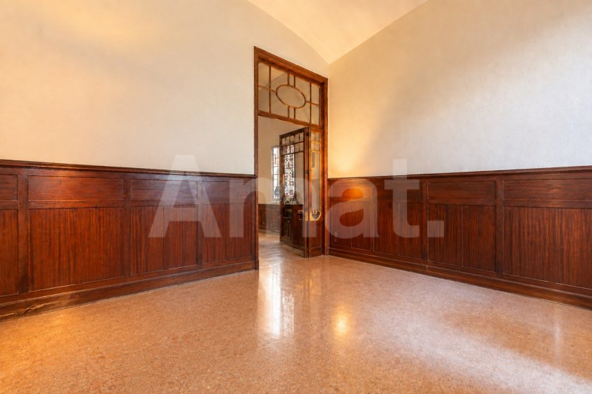 Elegant Historic House with Private Garden in the Centre of Vilassar de Mar -6