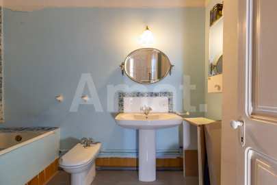 Elegant Historic House with Private Garden in the Centre of Vilassar de Mar -20