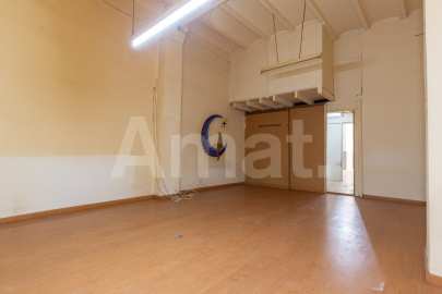 Apartment with a terrace in Vila de Gràcia. -11