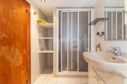 Apartment with a terrace in Vila de Gràcia. -17
