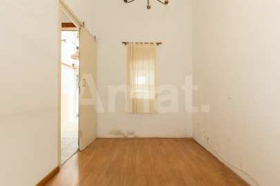 Apartment with a terrace in Vila de Gràcia. -21