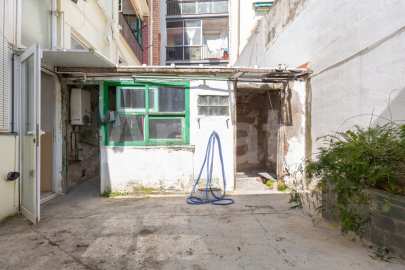 Apartment with a terrace in Vila de Gràcia. -7