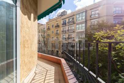 Pis exterior amb terrasses a Fort Pienc -2