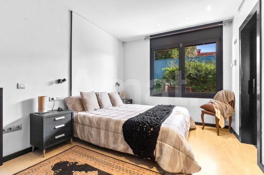 Exclusiva i funcional casa en Ciutat Diagonal -25