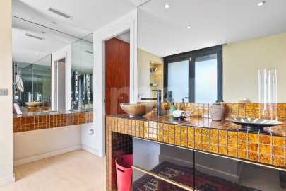 Exclusiva i funcional casa en Ciutat Diagonal -19