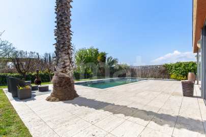 Exclusiva i funcional casa en Ciutat Diagonal -30