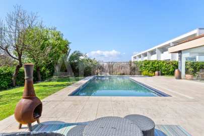 Exclusiva i funcional casa en Ciutat Diagonal -31