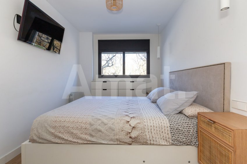 Planta baja con terraza, en Parc Central -21