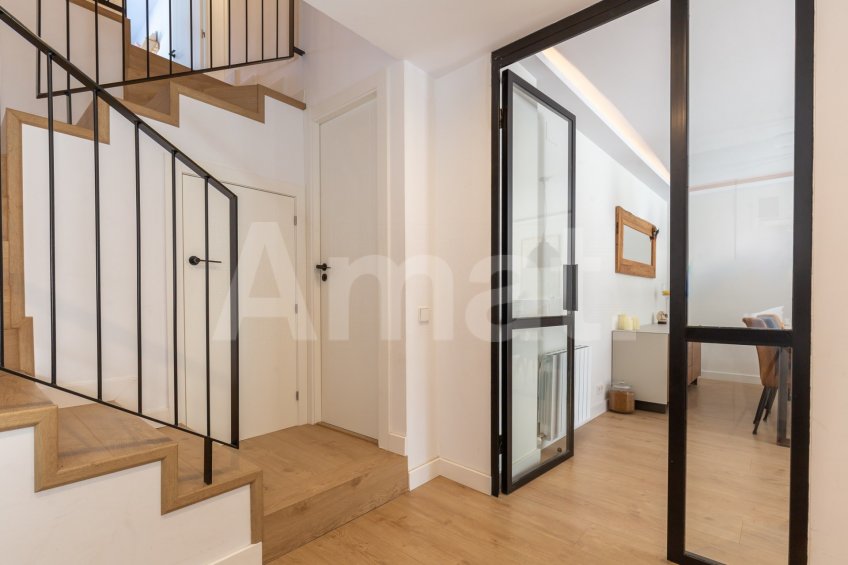 Planta baja con terraza, en Parc Central -5