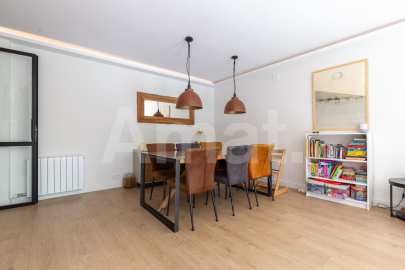 Planta baja con terraza, en Parc Central -10