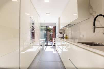 Planta baja con terraza, en Parc Central -3