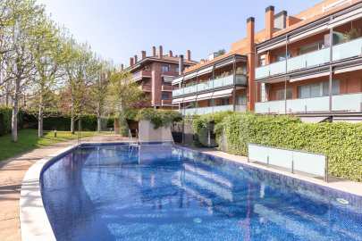 Planta baja con terraza, en Parc Central -35