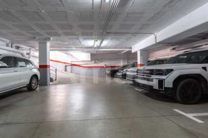 Planta baja con terraza, en Parc Central -39