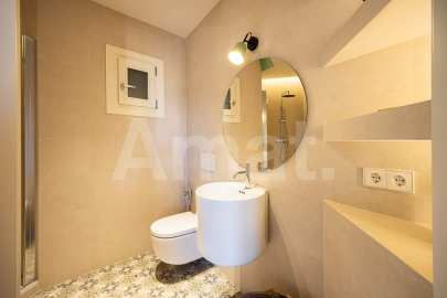 Stylish restored flat in an elegant building in Eixample -4