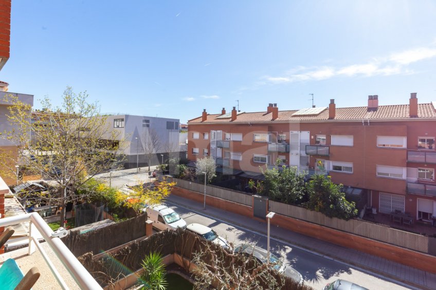 Especacular ático dúplex con terraza, en l'Eixample -33