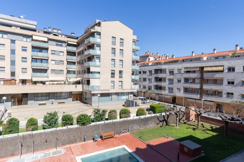 Especacular ático dúplex con terraza, en l'Eixample -40