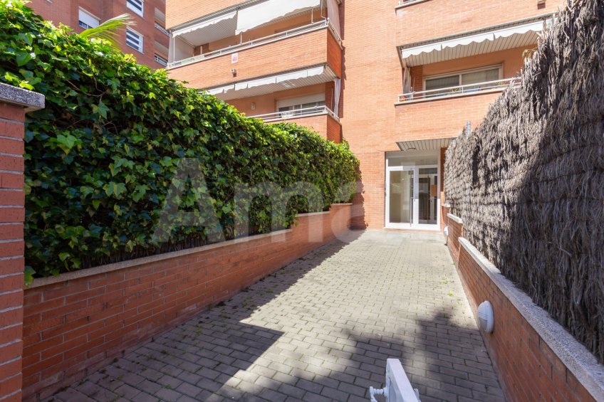 Especacular ático dúplex con terraza, en l'Eixample -45