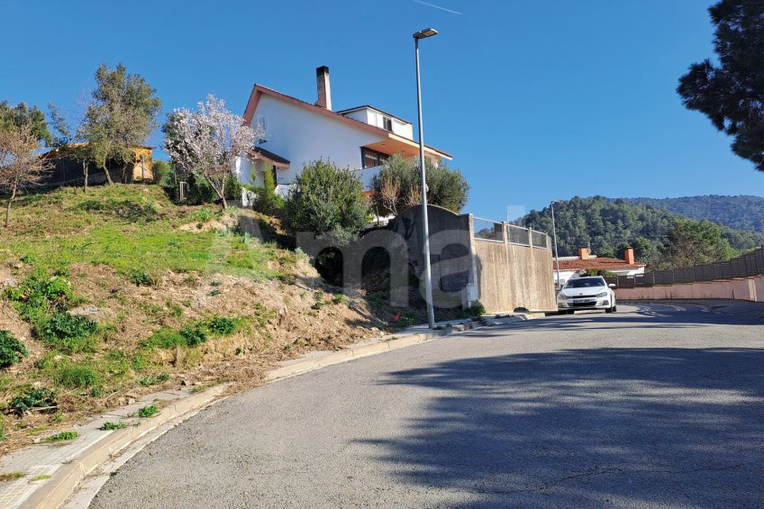 Solar en Sant Bartomeu de la Quadra, en plena naturaleza -21